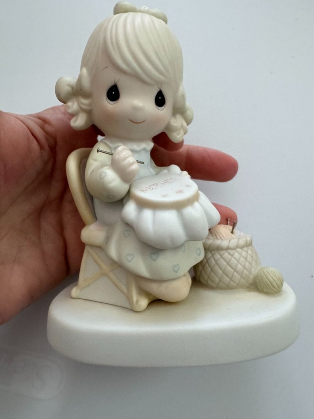 Vintage 1979 Precious Moments "Mother Sew Dear" Figurine E-3106 Jonathan & David
